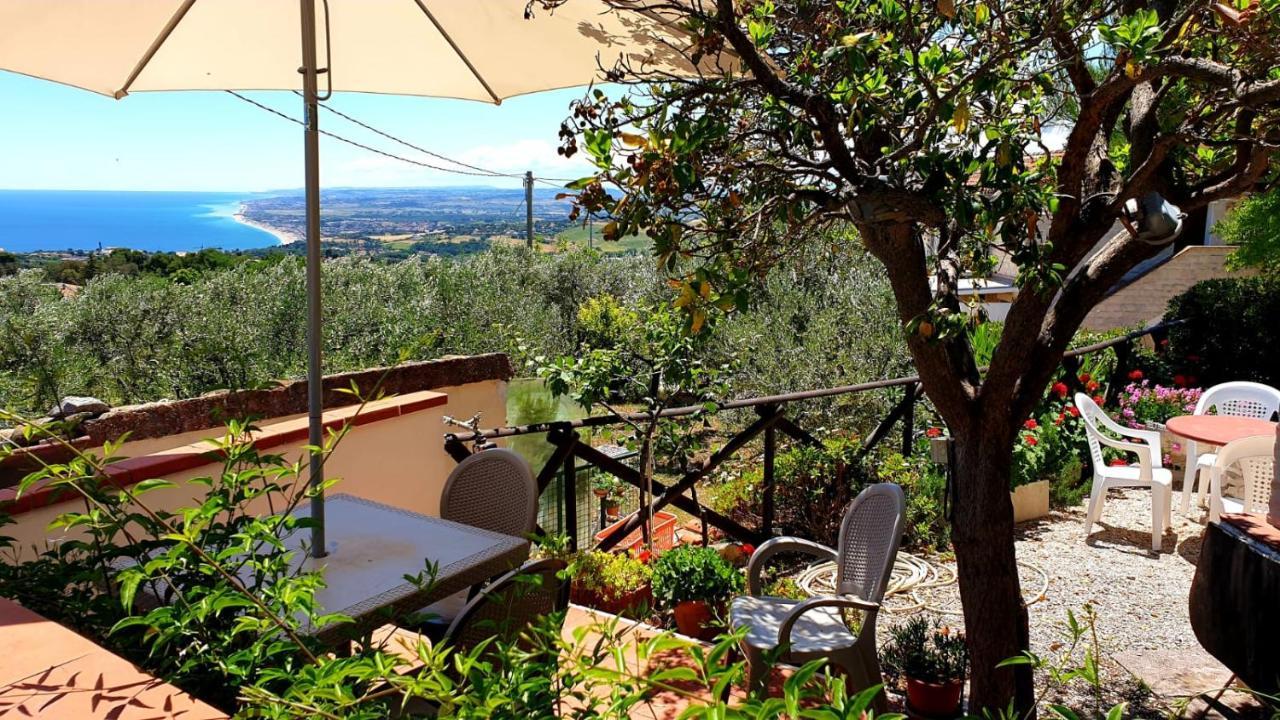 شقة La Terrazza Del Conero Monolocale سيرولو المظهر الخارجي الصورة